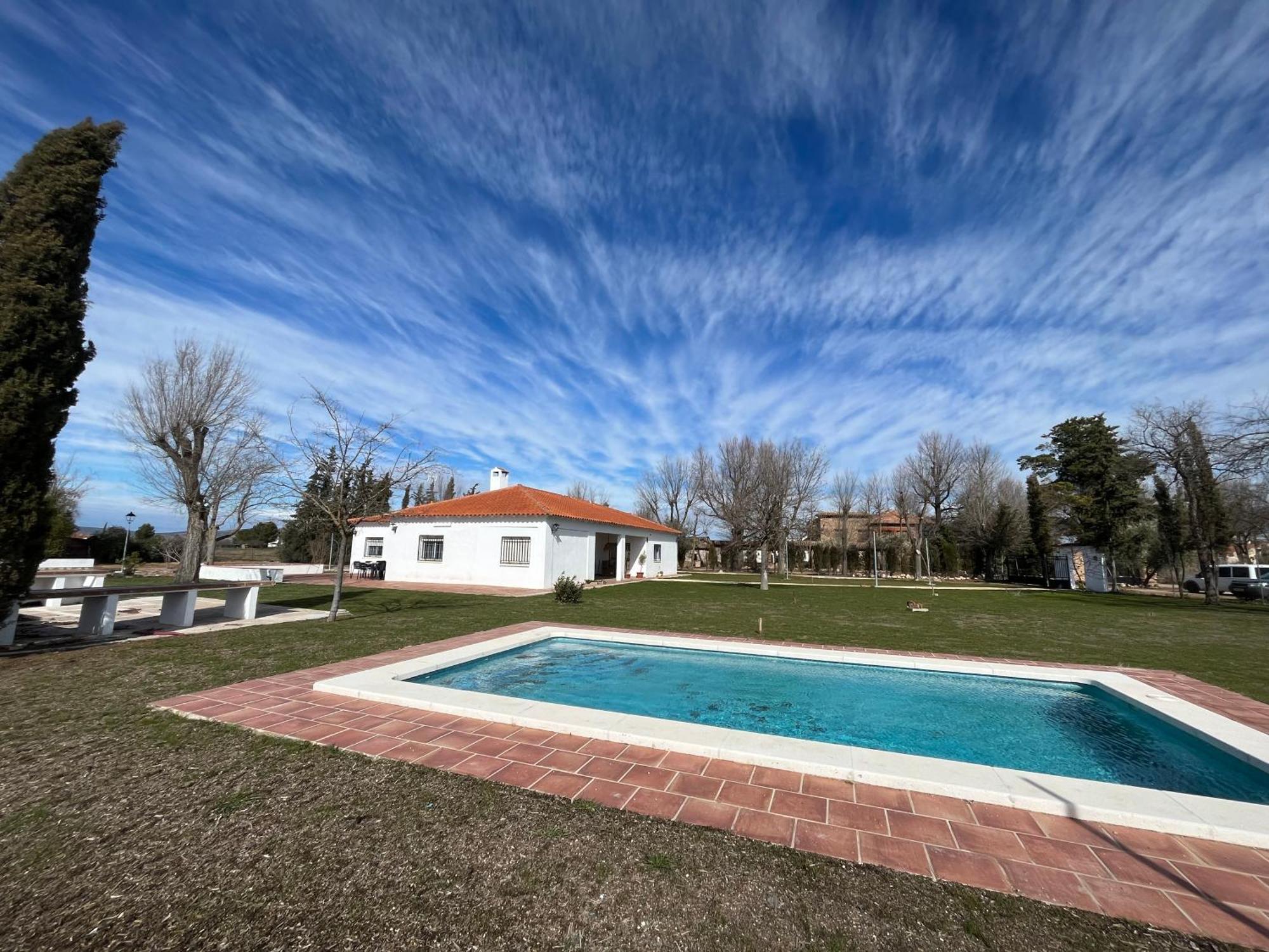 Villa Mercedes Argamasilla de Calatrava Exteriör bild