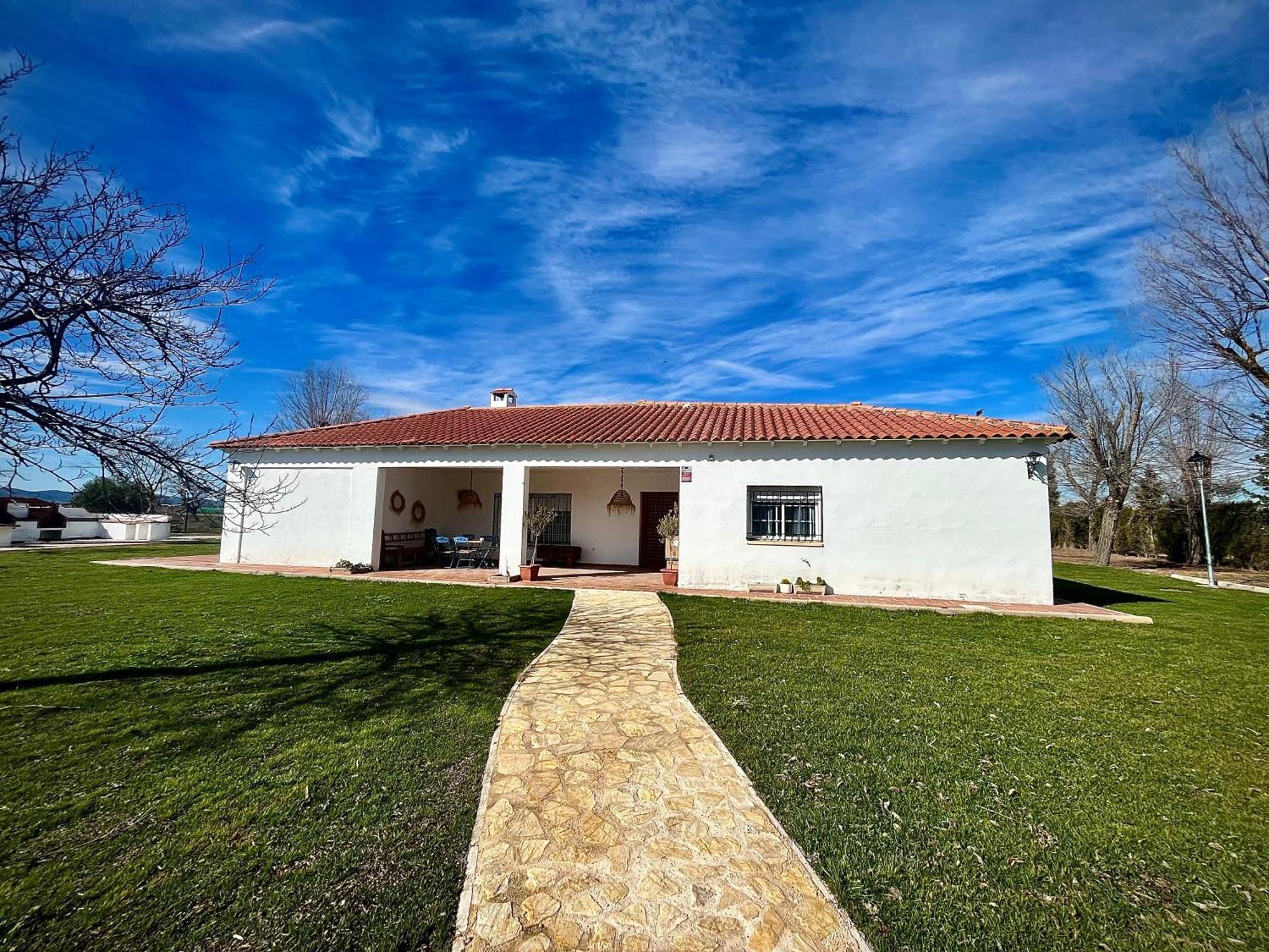 Villa Mercedes Argamasilla de Calatrava Exteriör bild